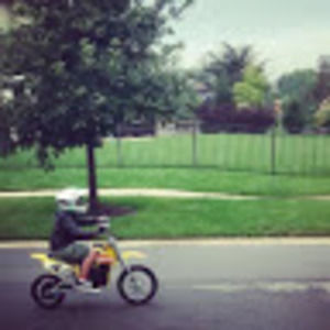 Meet your Posher, D.e.m.